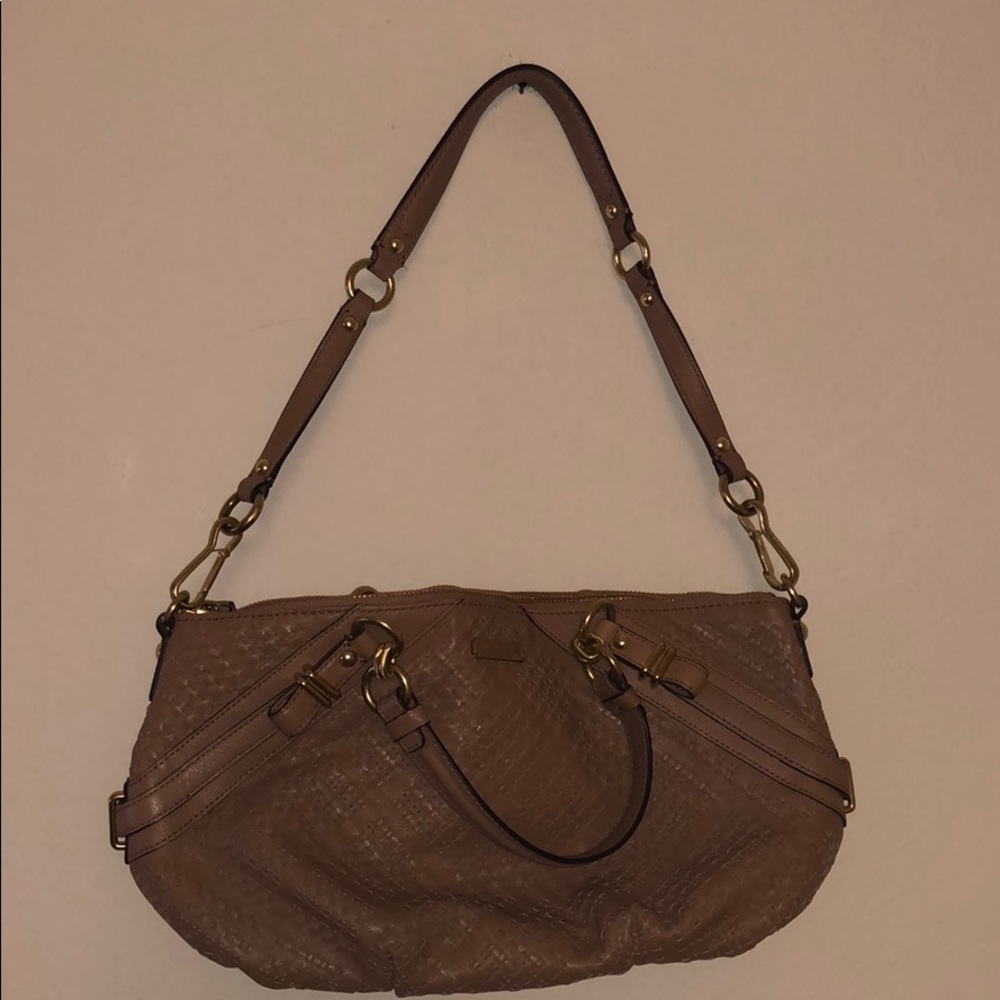 Coach hand bag with shoulder strap